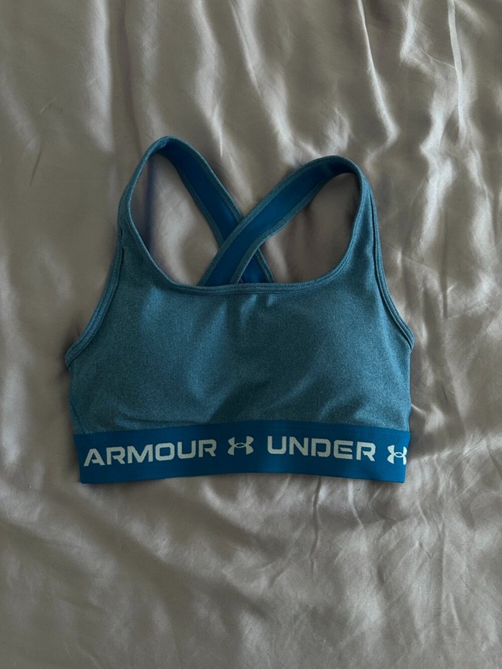 Under Armour Women's HeatGear Mid-Impact Crossback Padded Sports Bra - Blue